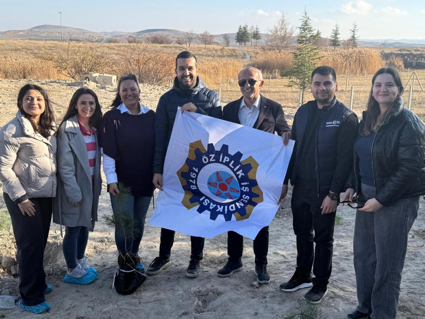 ŞİDDETE MARUZ KALAN HER KADIN İÇİN BİR FİDAN